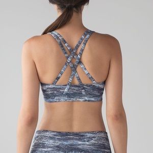 Lululemon energy aerial drift bra